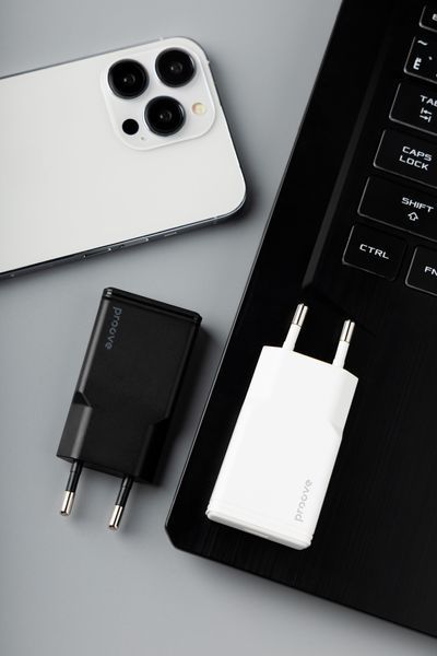Адаптер Proove Slender 20W (Type-C), White